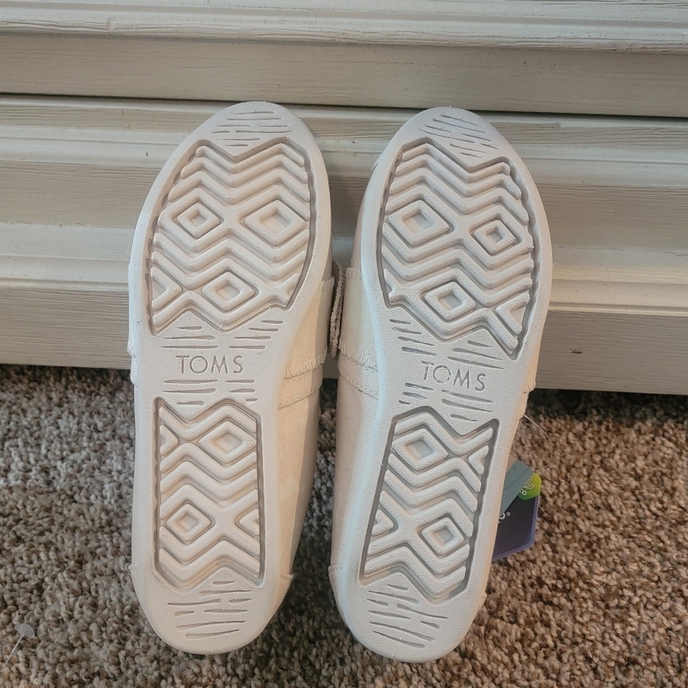 toms - Picture 7 of 7